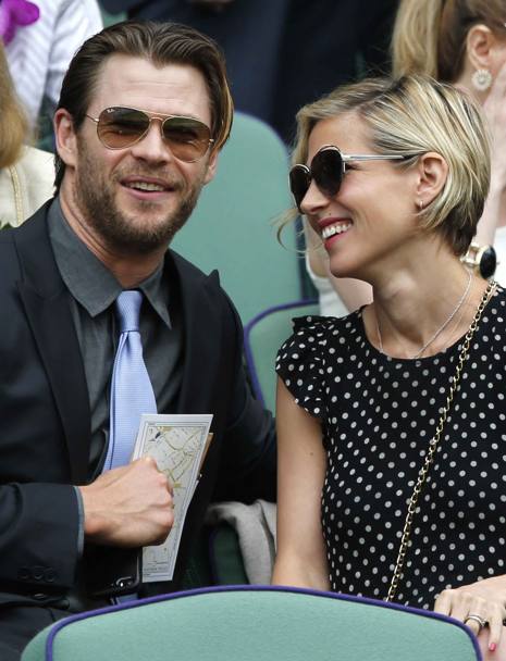 L&#39;attore australiano Chris Hemsworth e consorte, la collega spagnola Elsa Pataky . LaPresse